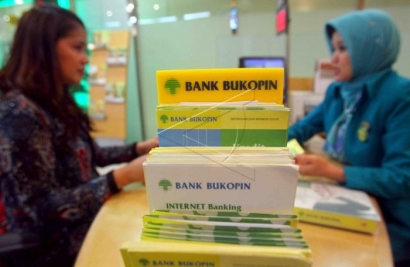 Nasabah Antre Ambil Uang, Bagaimana Prospek Bank Bukopin?
