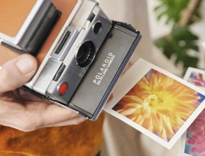 Cetak Polaroid yang Bikin Rancu