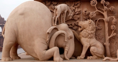 Mengintip Fabel tentang Gajah versi India