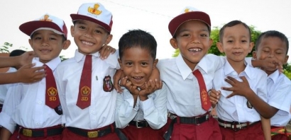 Presiden Jokowi dan Pembodohan Pendidikan
