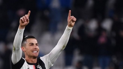 Cristiano Ronaldo, Ancaman Nyata Para Striker Senja Italia