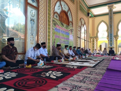 Bukti Sinergitas, Kapolres Bangkalan dan Forkopimda Hadiri Tasyakuran Peresmian Masjid