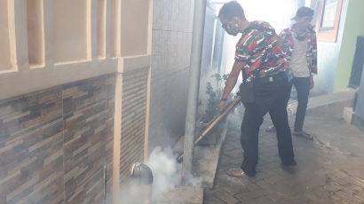 LMPI Kota Tangerang Lakukan Fogging Cegah DBD