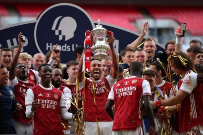 Arsenal Juara, Pierre Aubameyang dan Mikel Arteta Senang Buat Chealsea Tumbang
