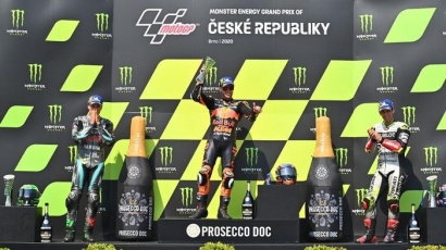 MotoGP Kian Gila, Brad Binder Juarai Sirkuit Brno 2020