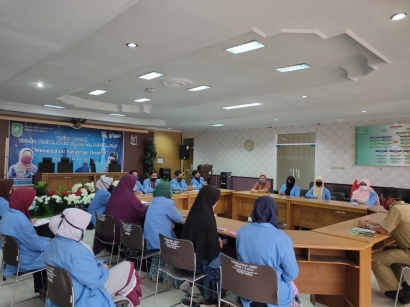 Kerja Sama Kelembagaan Mahasiswa KKN-DR PLUS UIN Suska Riau bersama Dinas Kesehatan Provinsi Riau