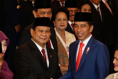 Pengaruh Dukungan Jokowi ke Prabowo terhadap Karier Politik Gibran