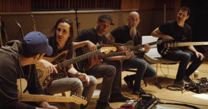 Menelisik Sepak Terjang 6 Gitaris Pengusung Musik Tema "Game of Thrones" Versi Gitar Rock
