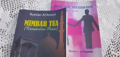 Berbagi Buku Karya Sendiri di Tengah Sepinya Hari Literasi di Kampung Kami