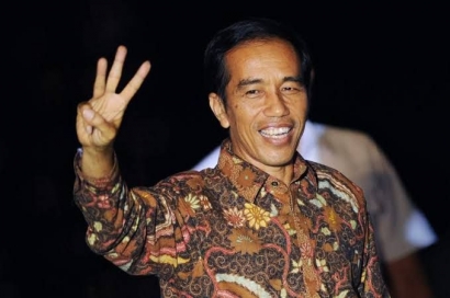 Mengenang Titik Balik Popularitas dan Karier Politik Jokowi