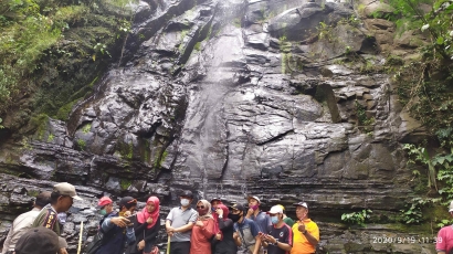 Curug Menyawak Cibangkong, Bisa Jadi Alternatif untuk Camping Pendaki Lokal