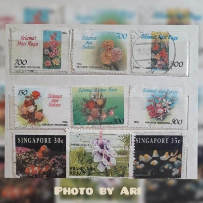 Koleksi Prangko Gambar Bunga sebagai Harta Berharga