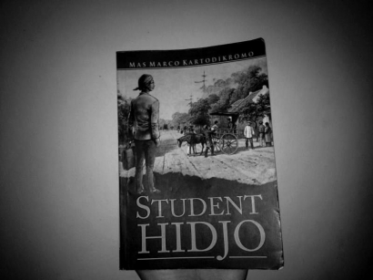 Student Hidjo: Tidak Ada Masa Depan untuk Cinta Hidjo dan Betje