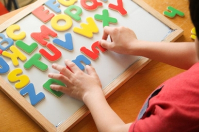 Bulan Kesadaran Disleksia dan 4 Tips Mendampingi Anak Disleksia