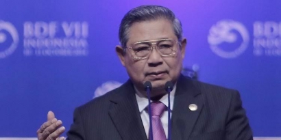 SBY Curhat, Politik Lama Diulang Kembali?