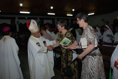 In Memoriam Uskup Prajasuta, MSF: "Uskup yang Ramah dan Murah Senyum"