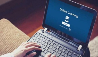 Kuliah Online: Apa Kabar dengan Biaya Semesteran?