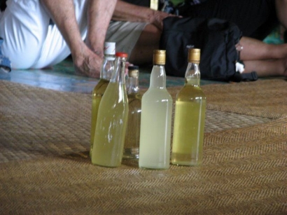 Memilih Mabuk Tua Noe (Alkohol Timor) daripada Mabuk Dogma