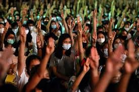 Demo Mengguncang Tahta Raja Thailand, Teriakan Suara "Negara Milik Rakyat"!