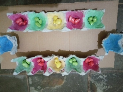 Membuat Mainan Dakon dari Tempat Telur