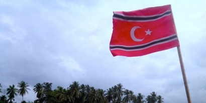 Pemerintah Republik Indonesia, Kenapa dengan Bendera Pemerintahan Aceh?