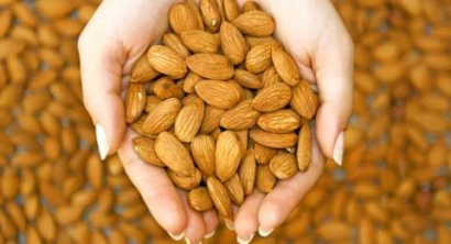 Tips Diet dengan Almond