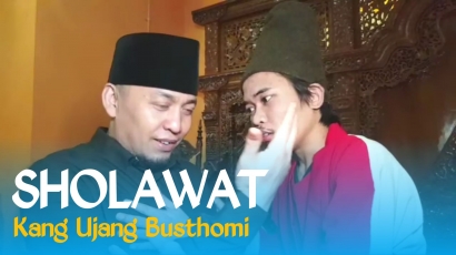Sholawat Kang Ujang Busthomi dan Tarian Sufinya