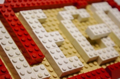 Reshuffle Kabinet, Tetap Bagai "Utak-Atik" Lego