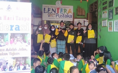 Yayasan Tunas Cendekia Apresiasi Relawan TBM Lentera Pustaka