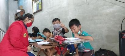 KKN UNTAG Surabaya Memberikan Pendampingan Belajar Selama Pandemi 