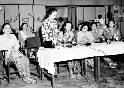 Gerakan Perempuan, dari Perlawanan Tradisional hingga Pembentukan Organisasi Perempuan: Sebuah Catatan Historiografi