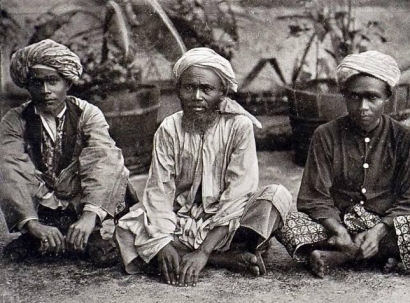 Sulitnya Perjalanan Ibadah Jaman Belanda, Siapakah Haji Pertama di Nusantara?