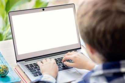 Tips Tepat Berburu Laptop untuk Anak Usia Sekolah
