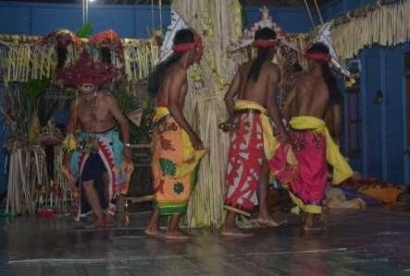 Uniknya Adat Kesenian dalam Tradisi Pengobatan Tradisional Suku Dayak, Sarana Pewarisan Budaya Leluhur