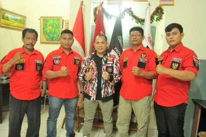 Ketum Pemuda Batak Bersatu Sambangi DPC Jakarta Barat, Ini Pesannya