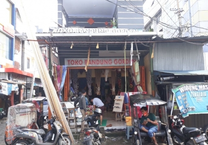 Babak Baru Fasum Kota Makassar di Bangun Rumah Toko Dua lantai