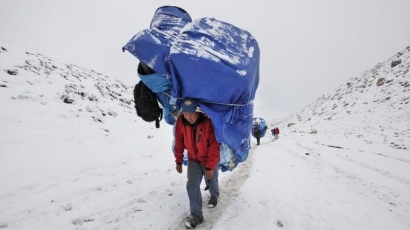 6 Fakta tentang Sherpa, Bukan hanya Sekadar Pemandu Biasa Pendakian Everest