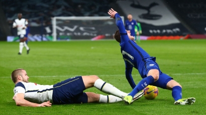 Jose Mourinho Semakin Merana, Penalti Membawa Petaka di Derby London