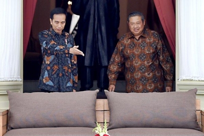 Kala Jokowi "Kartu Kuning" Moeldoko, SBY Bisa Apa ke AHY?