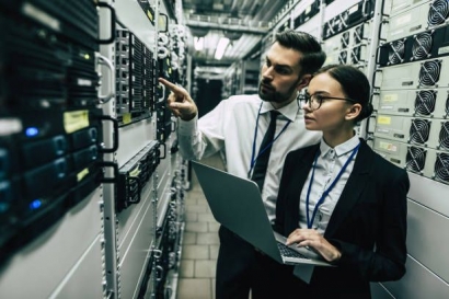 3 Cara Mengurangi Biaya Operasional Data Center Perusahaan