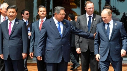 Diary Diplomasi 6: Diplomasi Million Friends, Zero Enemy di Masa Presiden SBY