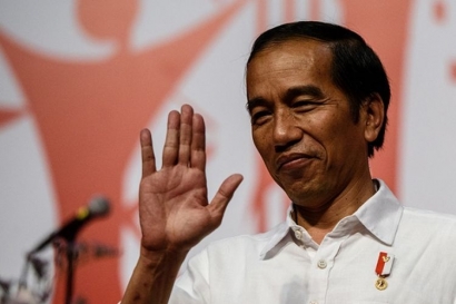 SBY Turun Gunung, Rocky Terus Menggerung, Jokowi Tetap Begitu