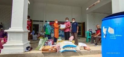 FKMK Kembali Memberikan Bantuan pada 4 Desa Terkena Banjir di Kudus