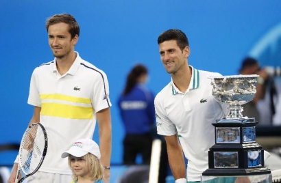 Australian Open 2021: Djokovic Meraih Gelar Juara Australian Open ke-9