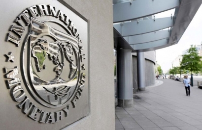 Laporan IMF: Diproyeksikan Pertumbuhan Ekonomi Uzbekistan pada 2021