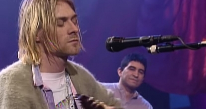 Oh, Jadi Begini Cara Kurt Cobain Ajak Pet Smear Gabung Nirvana