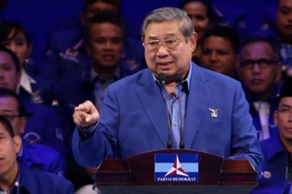 Apakah SBY akan Seperti Gus Dur dan Amien Rais?