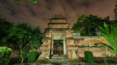 Akulturasi Budaya Umat Beragama, Masjid dan Makam Mataram Yogyakarta