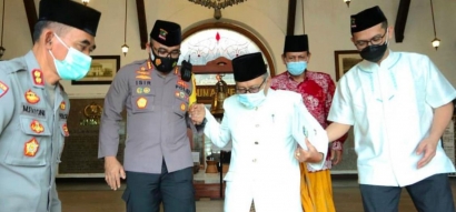 Polisi Surabaya Gandeng Ulama Bangkitkan Surabaya di Masa Pandemi