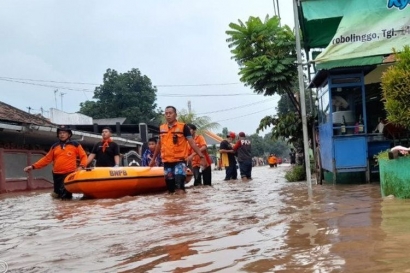 Teks Esai: Sampah Menyebabkan Banjir di Probolinggo